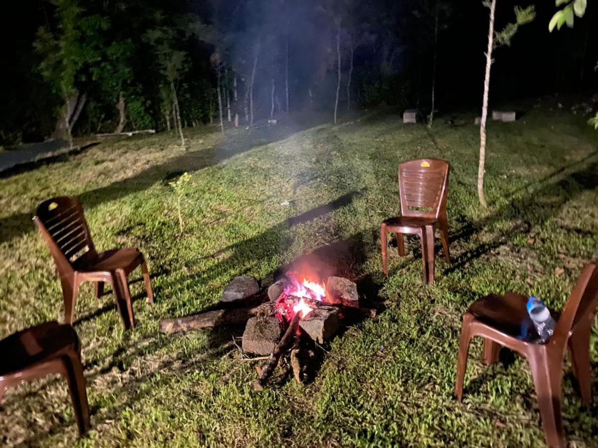 Greenhouse Lake Homestay Siddāpur Buitenkant foto