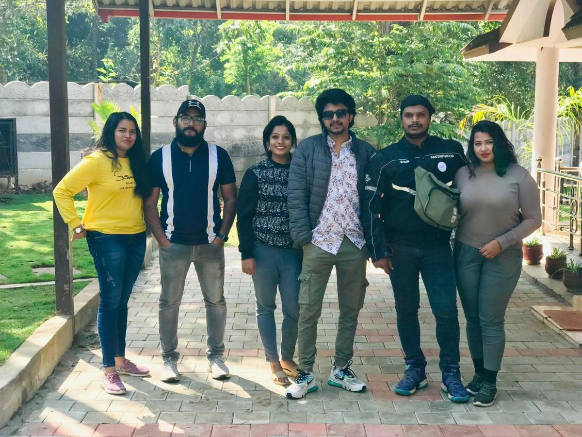 Greenhouse Lake Homestay Siddāpur Buitenkant foto