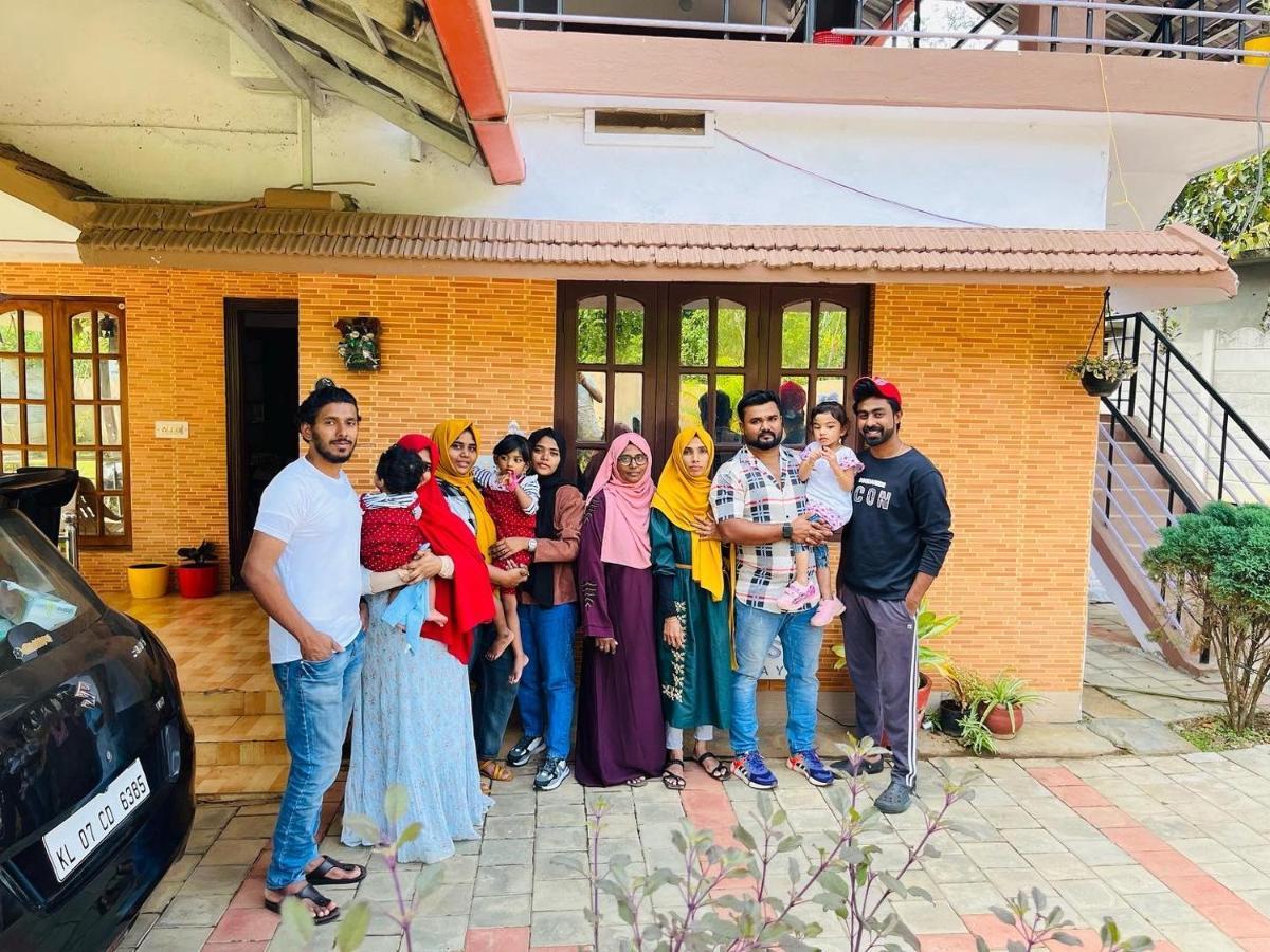 Greenhouse Lake Homestay Siddāpur Buitenkant foto