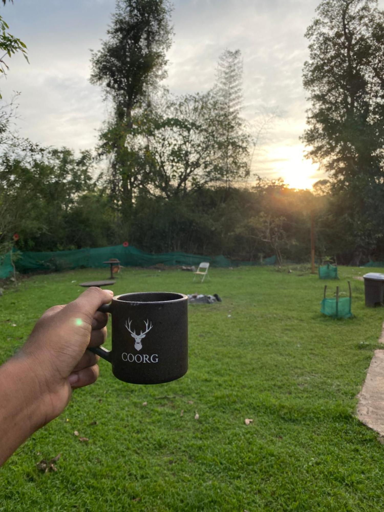 Greenhouse Lake Homestay Siddāpur Buitenkant foto